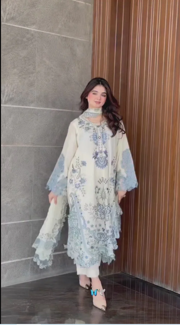 Lim-White Embroidery Suit